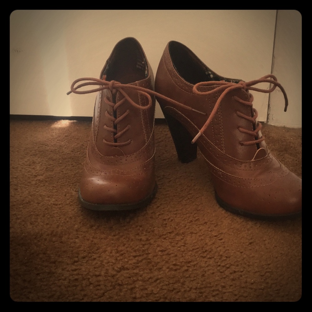 American Eagle Booties